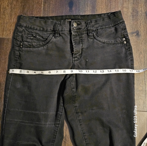 Women jeans size 6Royalty for Me - Picture 5 of 7